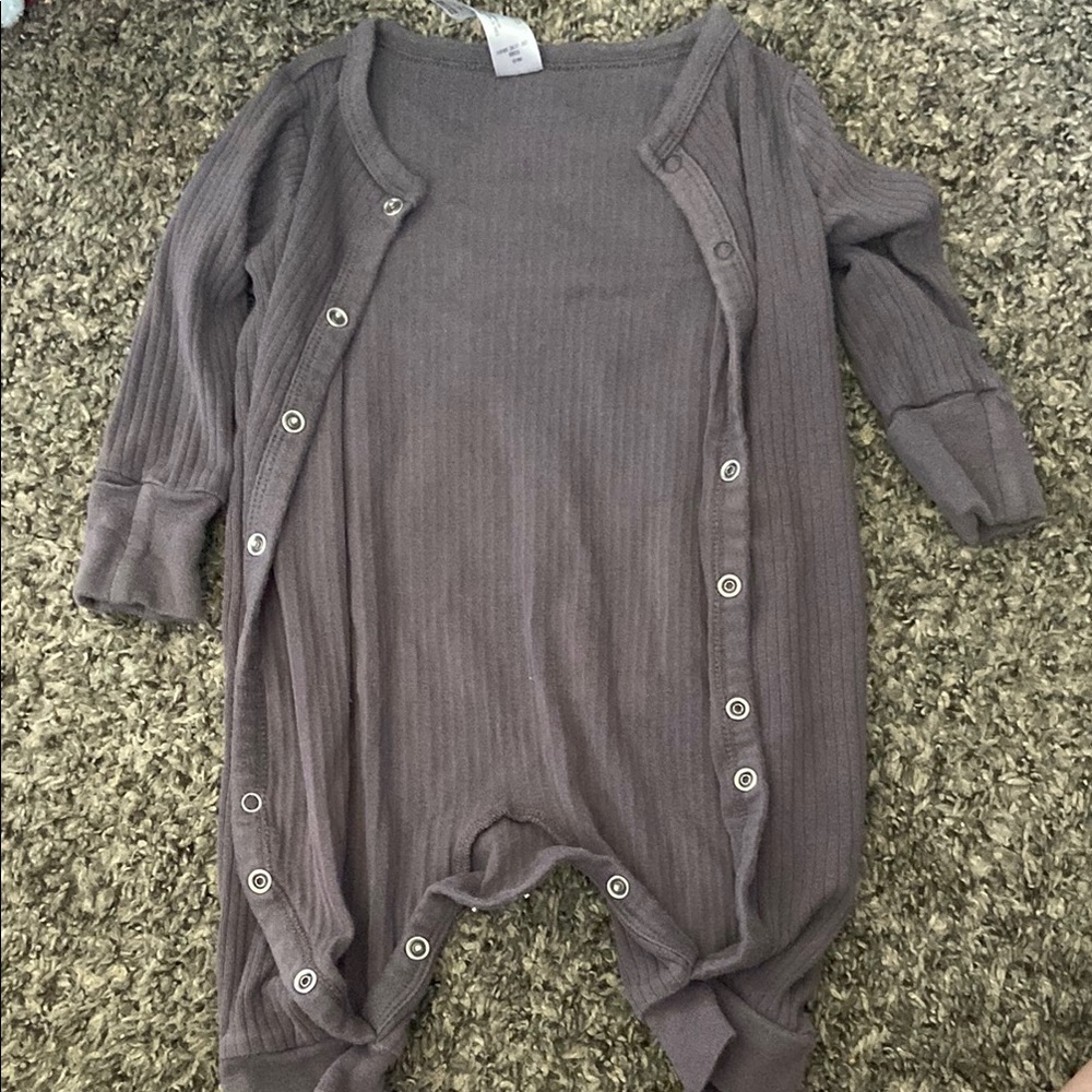 Cozy Kids One Piece in Gray